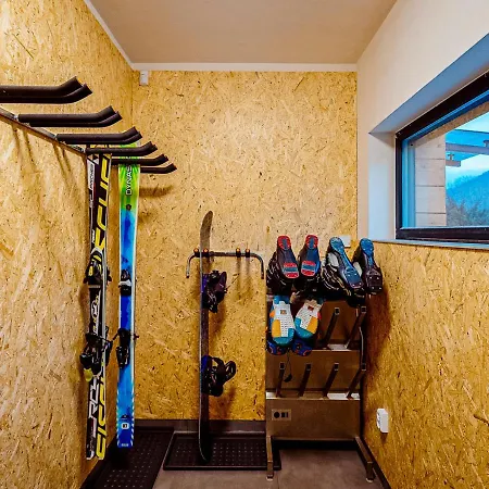 Highlander House Villa