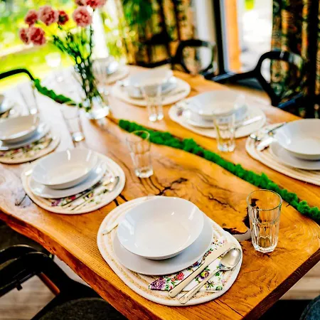 فيلة Highlander House شتوروك