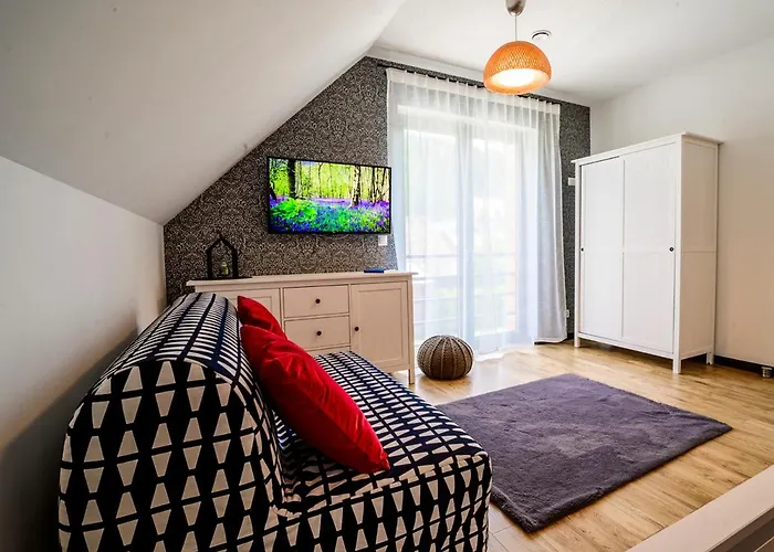 Villa Highlander House *